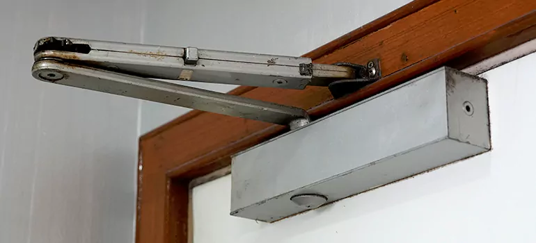 Door Closer Setup in Valrico, FL