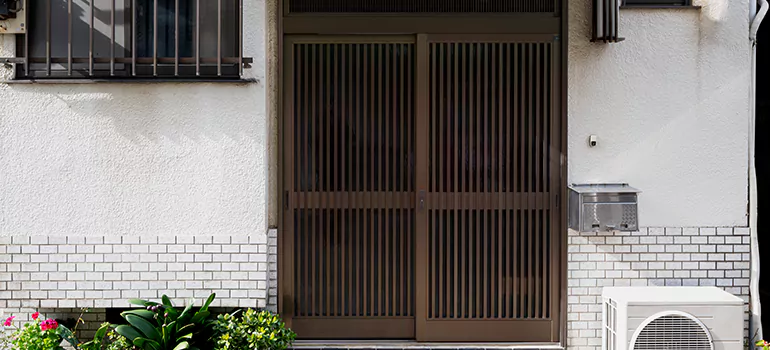 Bifold Louvre Doors in Valrico, FL
