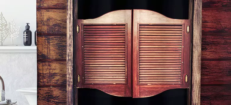 Installing Saloon Door Hinges in Valrico, FL